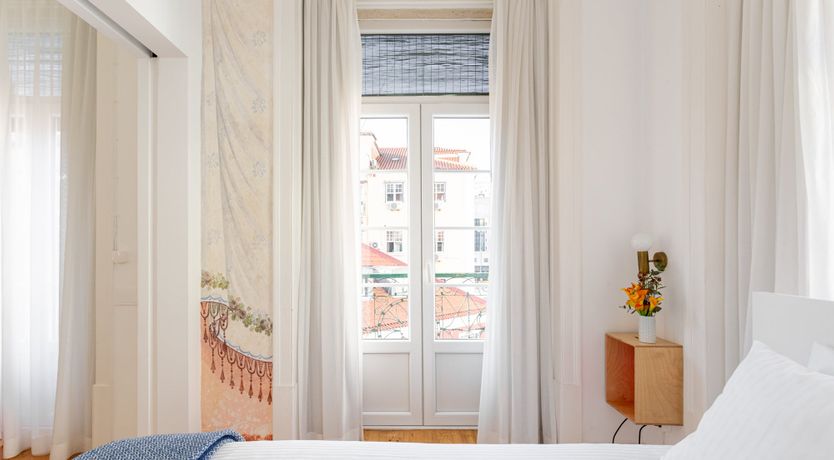 Photo of Linda Avenida