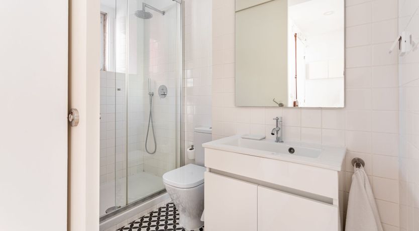 Photo of Linda Avenida