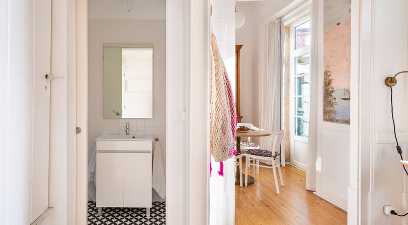 Photo of Linda Avenida