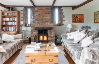 Haybales & Horses Holiday Cottage
