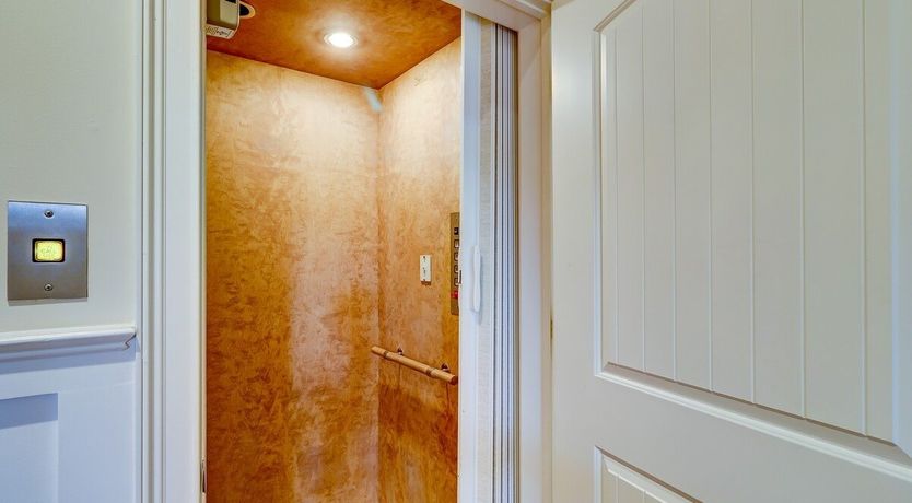 Photo of Singing Sweet Carolina