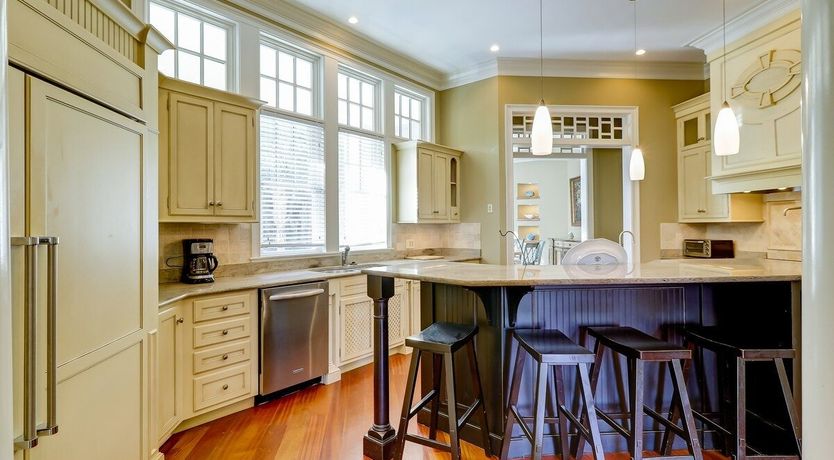 Photo of Singing Sweet Carolina