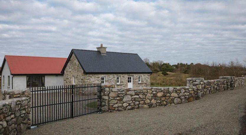Photo of Historic Irish Cottage