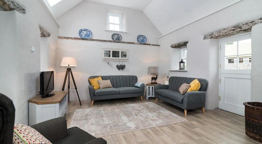 Photo of Historic Irish Cottage