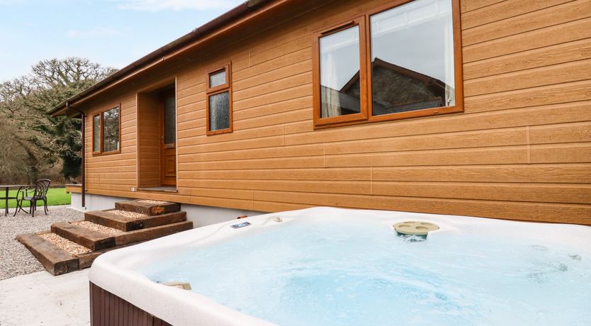 Photo of Riverside Lodge