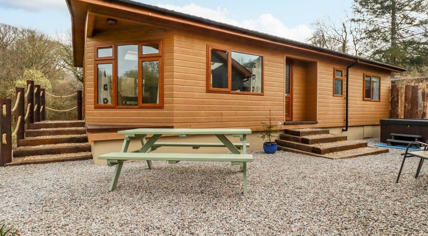 Photo of Riverside Lodge