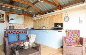 The Beach Hut Holiday Cottage