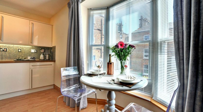 Photo of Oh-So-Pretty