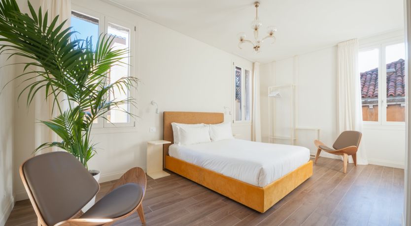 Photo of The Sun Amidst Small Stars