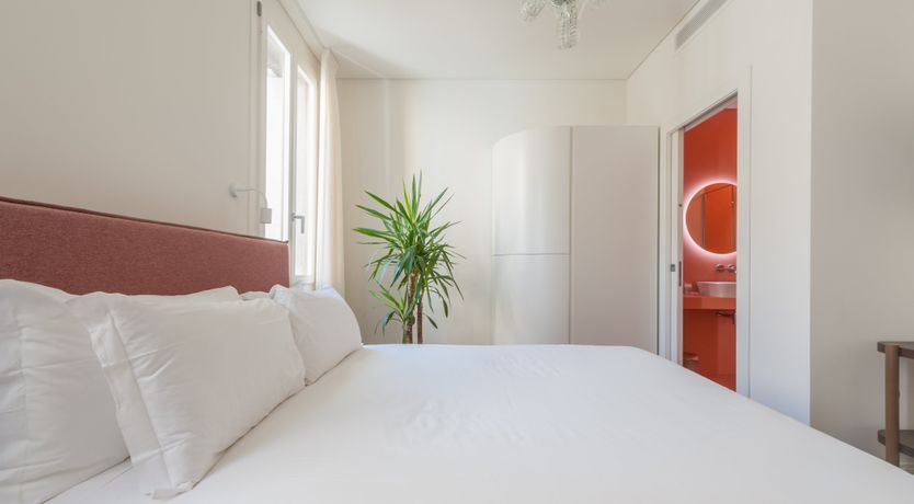 Photo of The Sun Amidst Small Stars