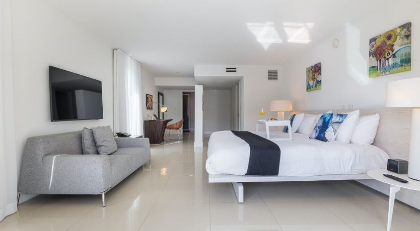 Photo of Floridian Sun