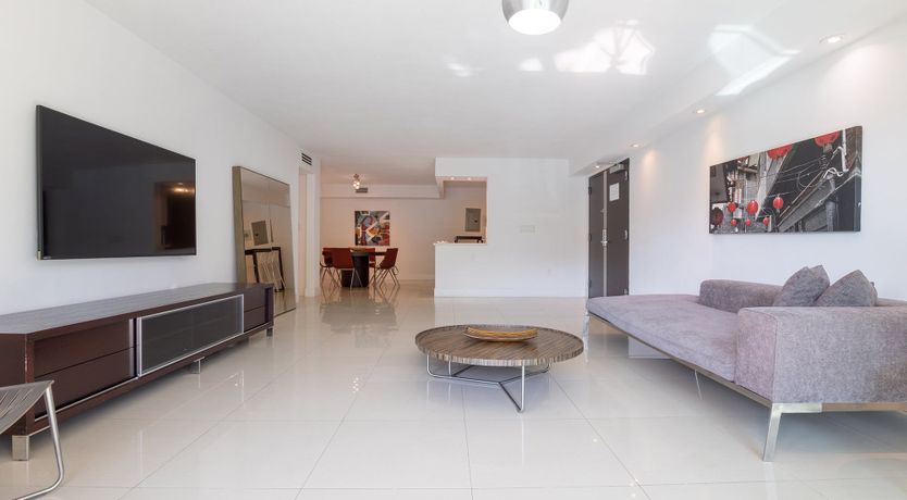 Photo of Floridian Sun