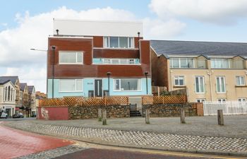 Beachfront Apartment Apartment