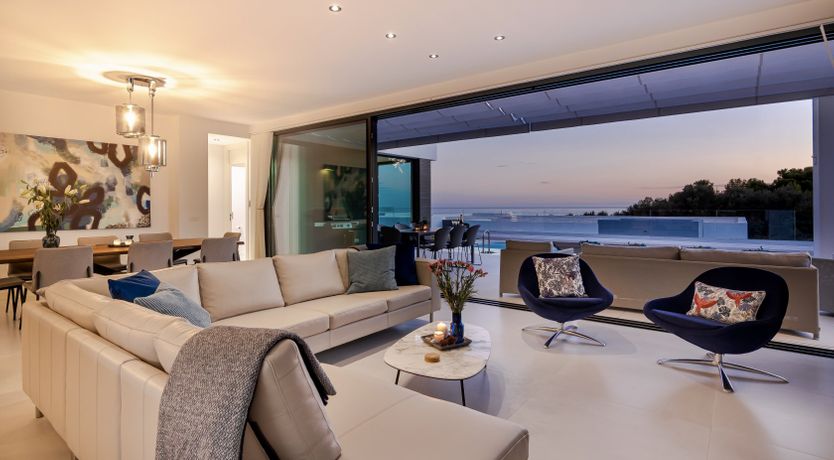 Photo of Free Fallin'