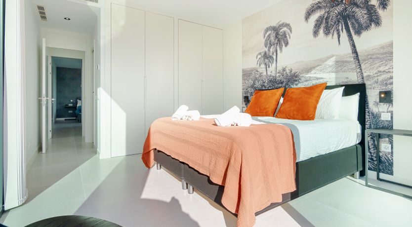 Photo of Free Fallin'