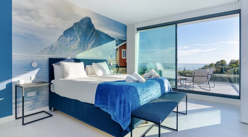 Photo of Free Fallin'