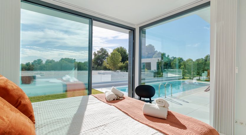 Photo of Free Fallin'