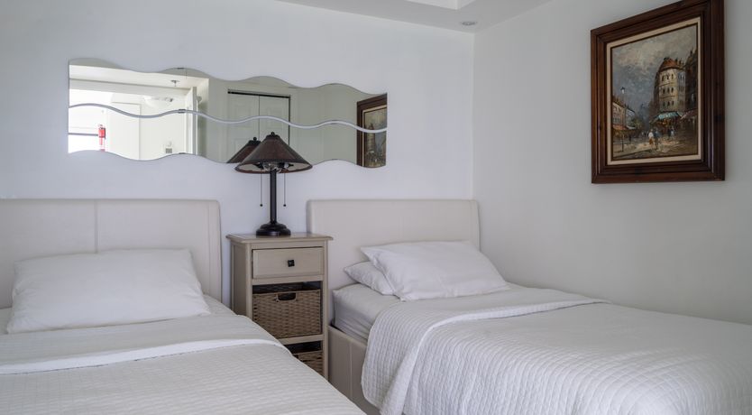 Photo of Glass Shell