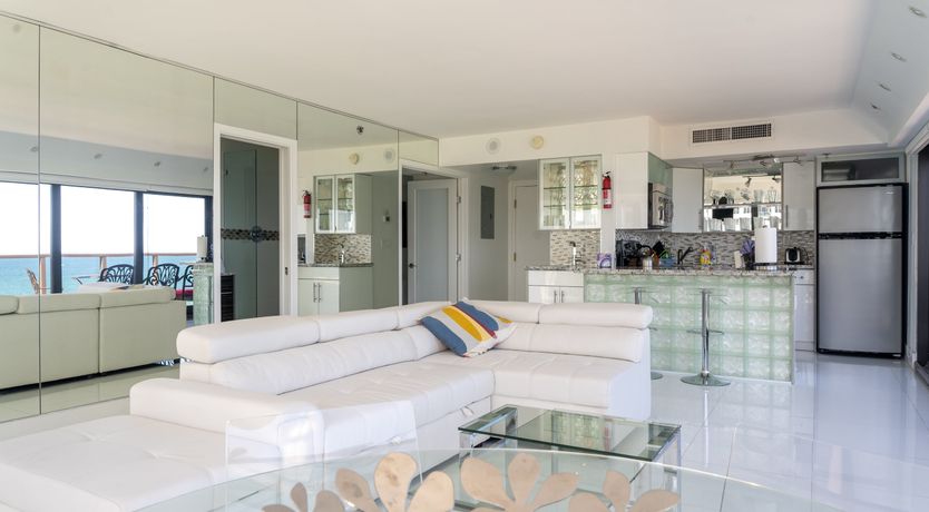 Photo of Glass Shell