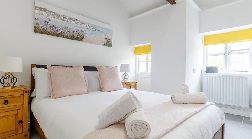 Photo of 2 Bed in Lower Treluswell