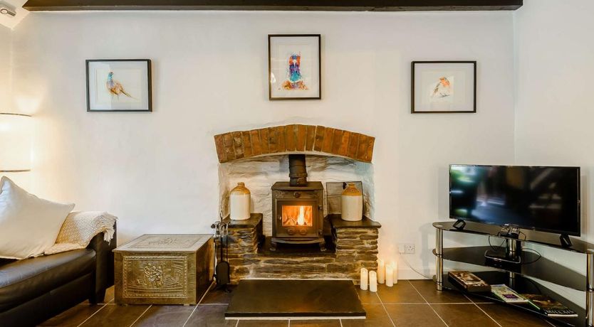Photo of 2 Bed in Llandysul