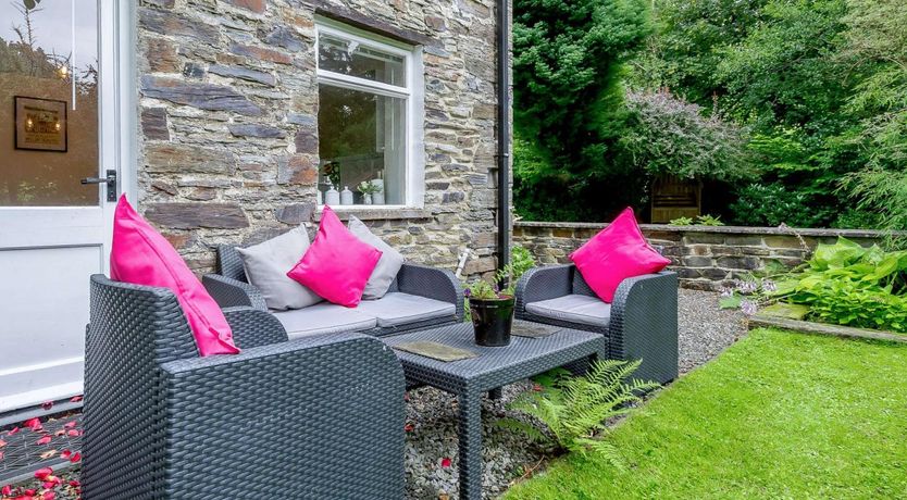 Photo of 2 Bed in Llandysul