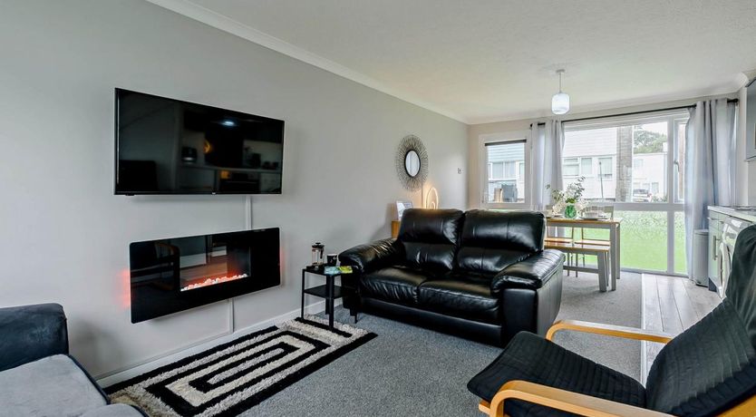 Photo of 2 Bed in Freshwater East