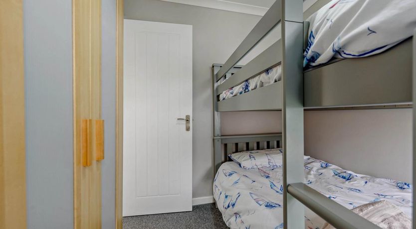 Photo of 2 Bed in Freshwater East