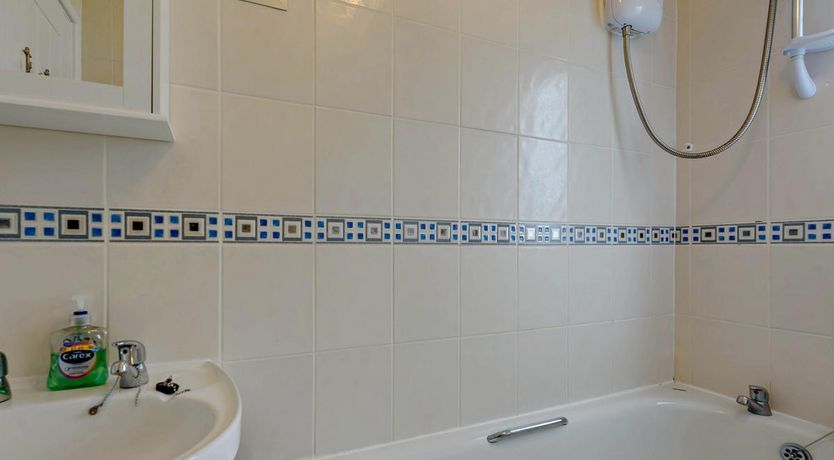 Photo of 2 Bed in Freshwater East