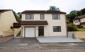 Photo of 3 Bed in Saundersfoot