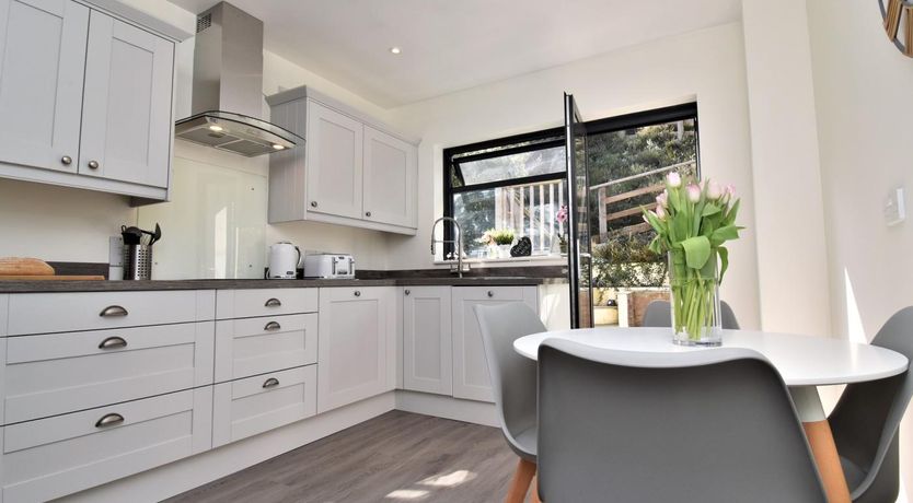 Photo of 3 Bed in Saundersfoot