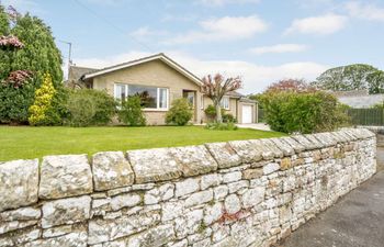 3 Bed in Alnwick Holiday Cottage