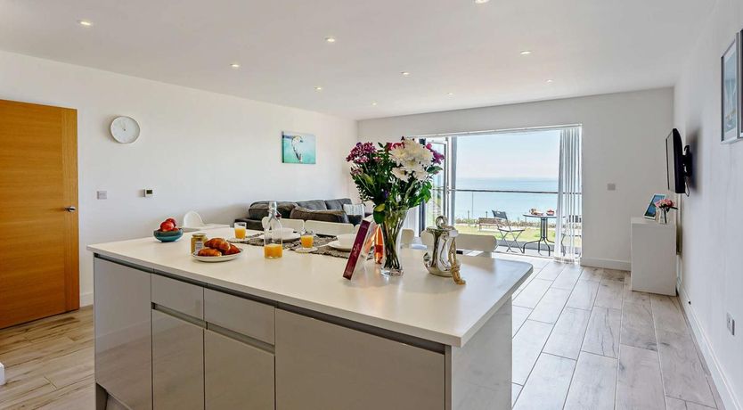 Photo of 2 Bed in Sandown