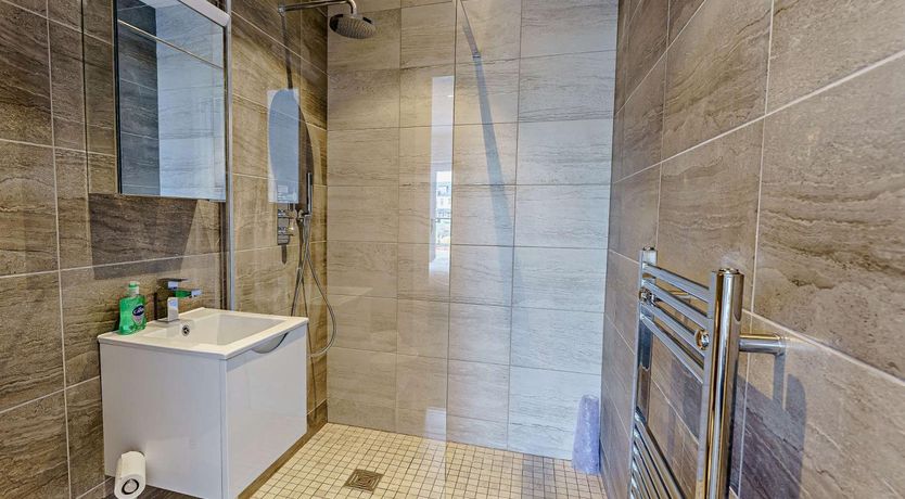 Photo of 2 Bed in Sandown