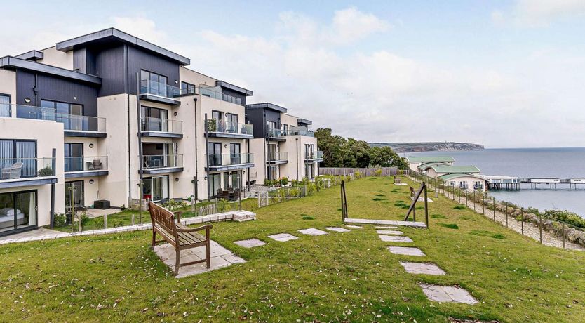 Photo of 2 Bed in Sandown