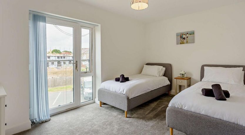 Photo of 2 Bed in Sandown