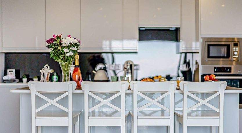 Photo of 2 Bed in Sandown