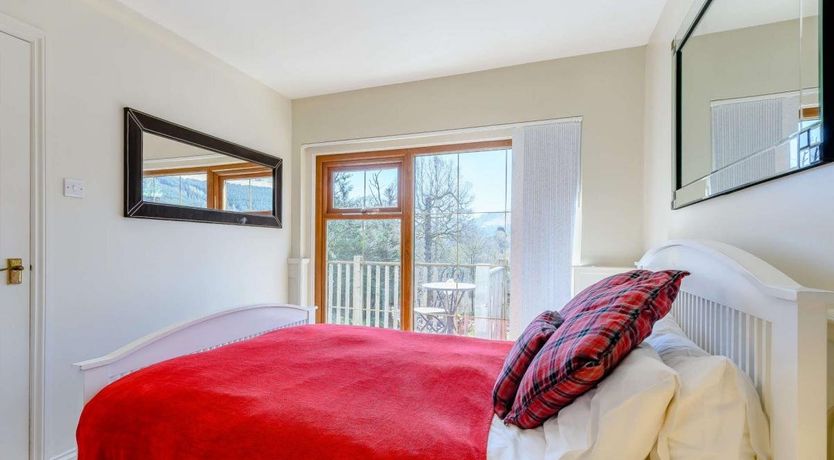 Photo of 1 Bed in Arrochar