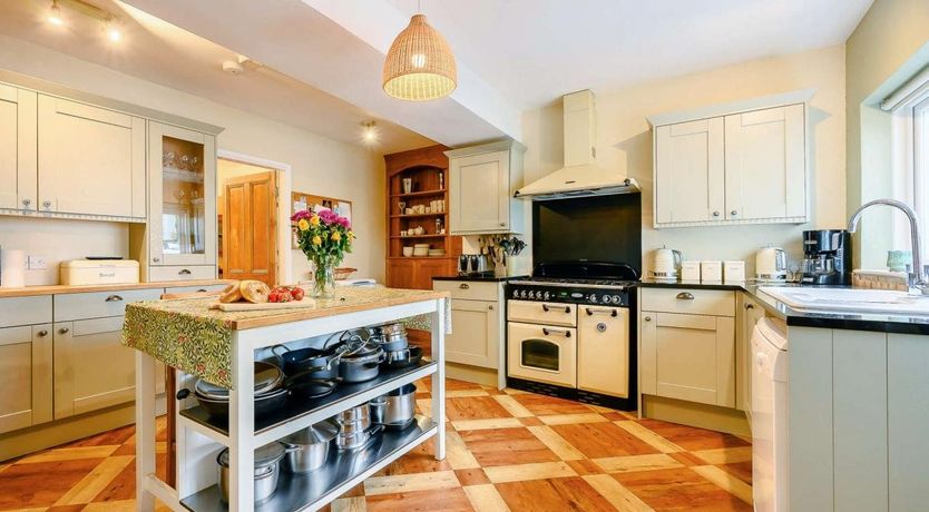 Photo of 5 Bed in Keswick