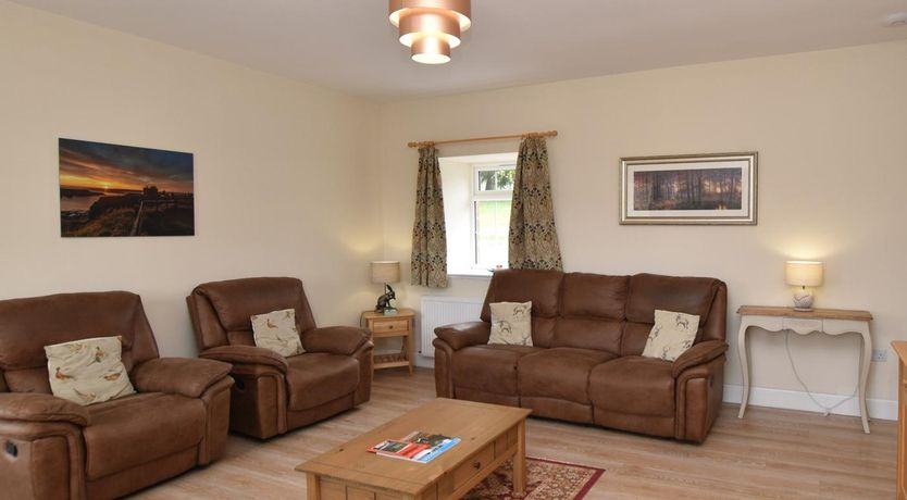 Photo of 2 Bed in Kirriemuir