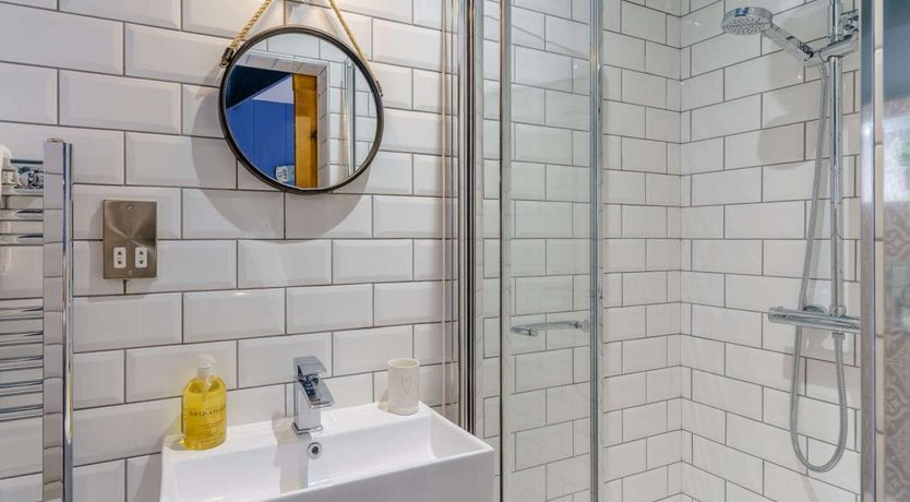 Photo of 3 Bed in New Quay