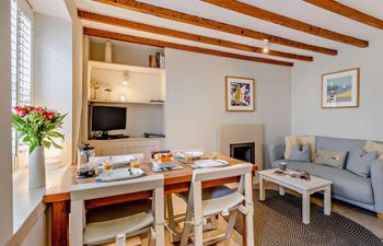 in Aberdovey (DY001) Holiday Cottage