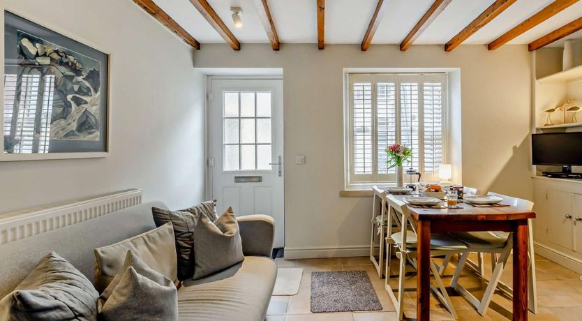 Photo of 2 Bed in Aberdovey