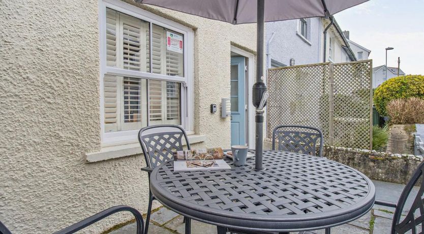 Photo of 2 Bed in Aberdovey