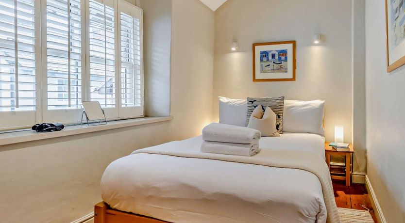 Photo of 2 Bed in Aberdovey