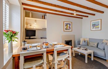 2 Bed in Aberdyfi Holiday Cottage