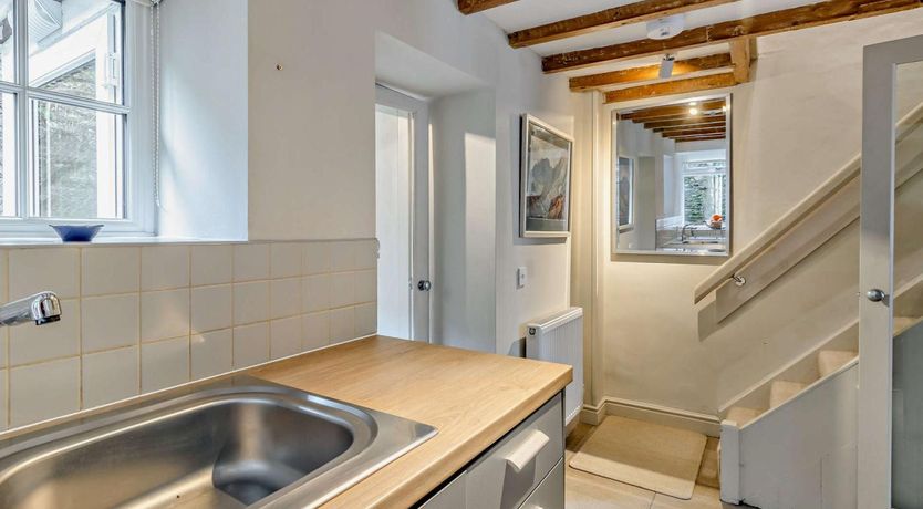 Photo of 2 Bed in Aberdyfi