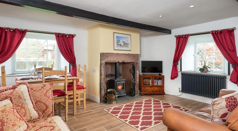 Photo of 2 Bed in Mawbray