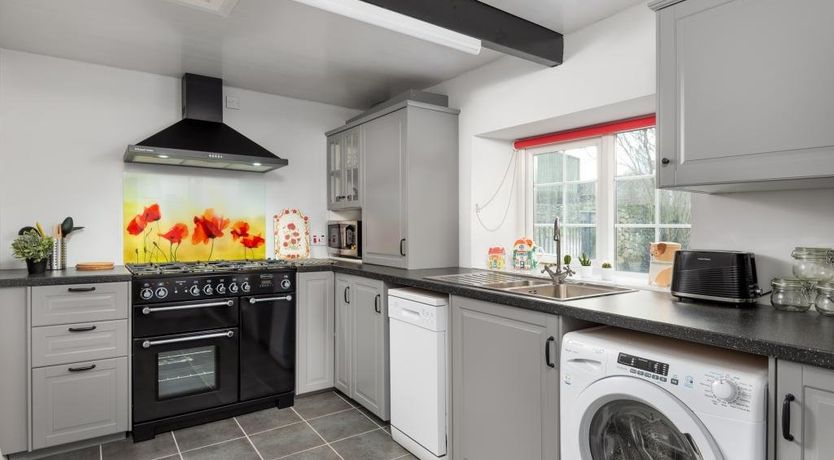 Photo of 2 Bed in Mawbray