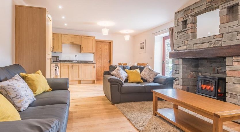 Photo of 2 Bed in Newlands